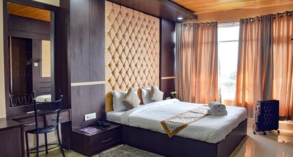 Anutri Hotels & Resorts Room Type - Standard King Room - Annex Building