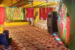 Taj 3 Star Hotel Near Taj Mahal