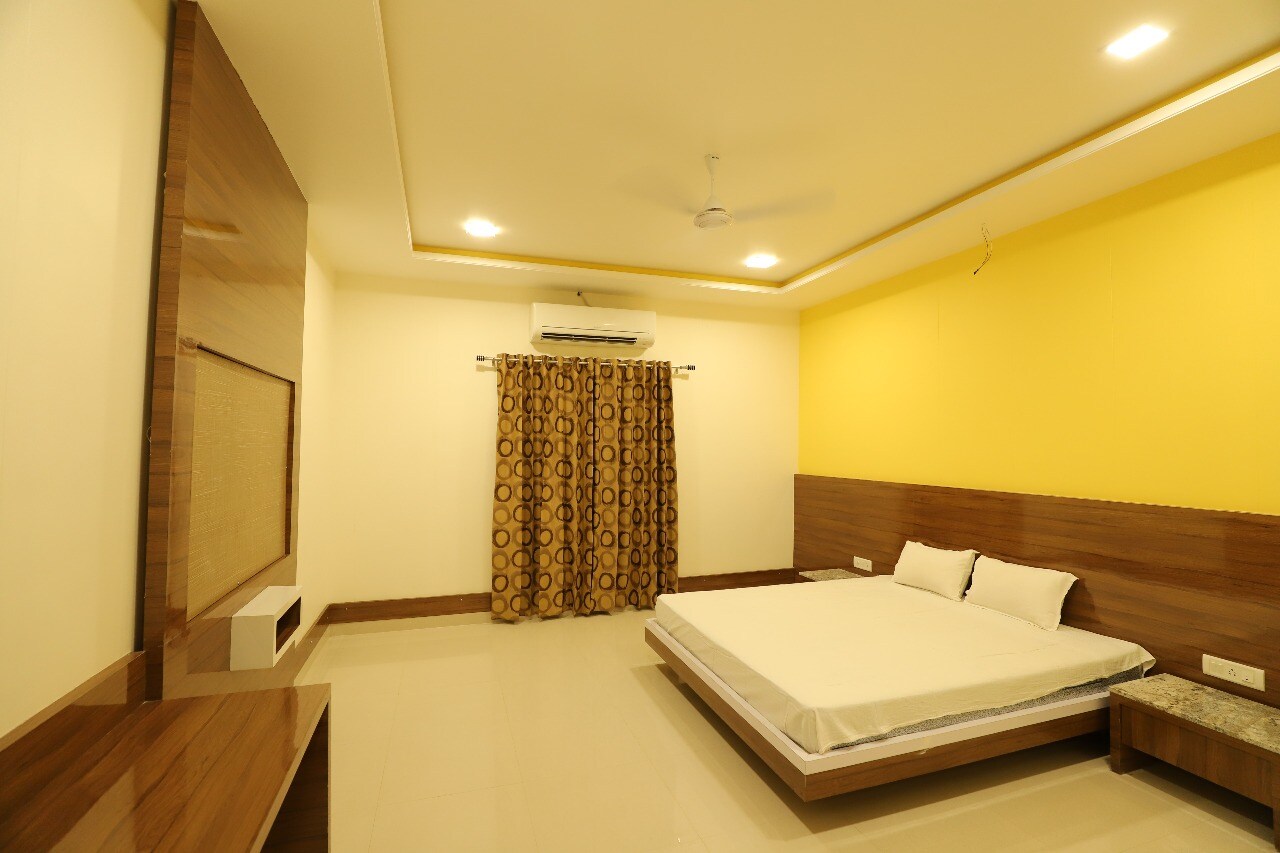 MANGAL TIRTH SHRI KRISHNA VATIKA LLP - Tap to explore photos