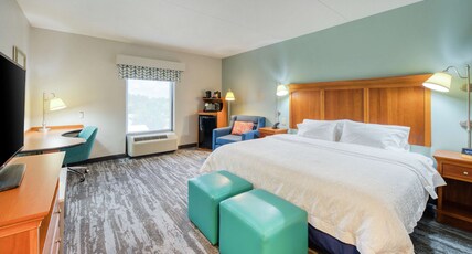 Hampton Inn Wilmington University Area Room Type - 1KG MOB HEAR ACC RI-SHW NS