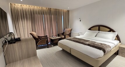 Pine Palace Platinum Room Type - Platinum Room