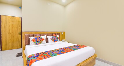 FabHotel The Fort - Near Amber Palace Room Type - Family Room