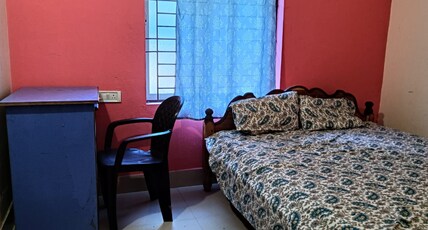 APARNA HOTEL DORMITORY Room Type - Deluxe - Ac Room
