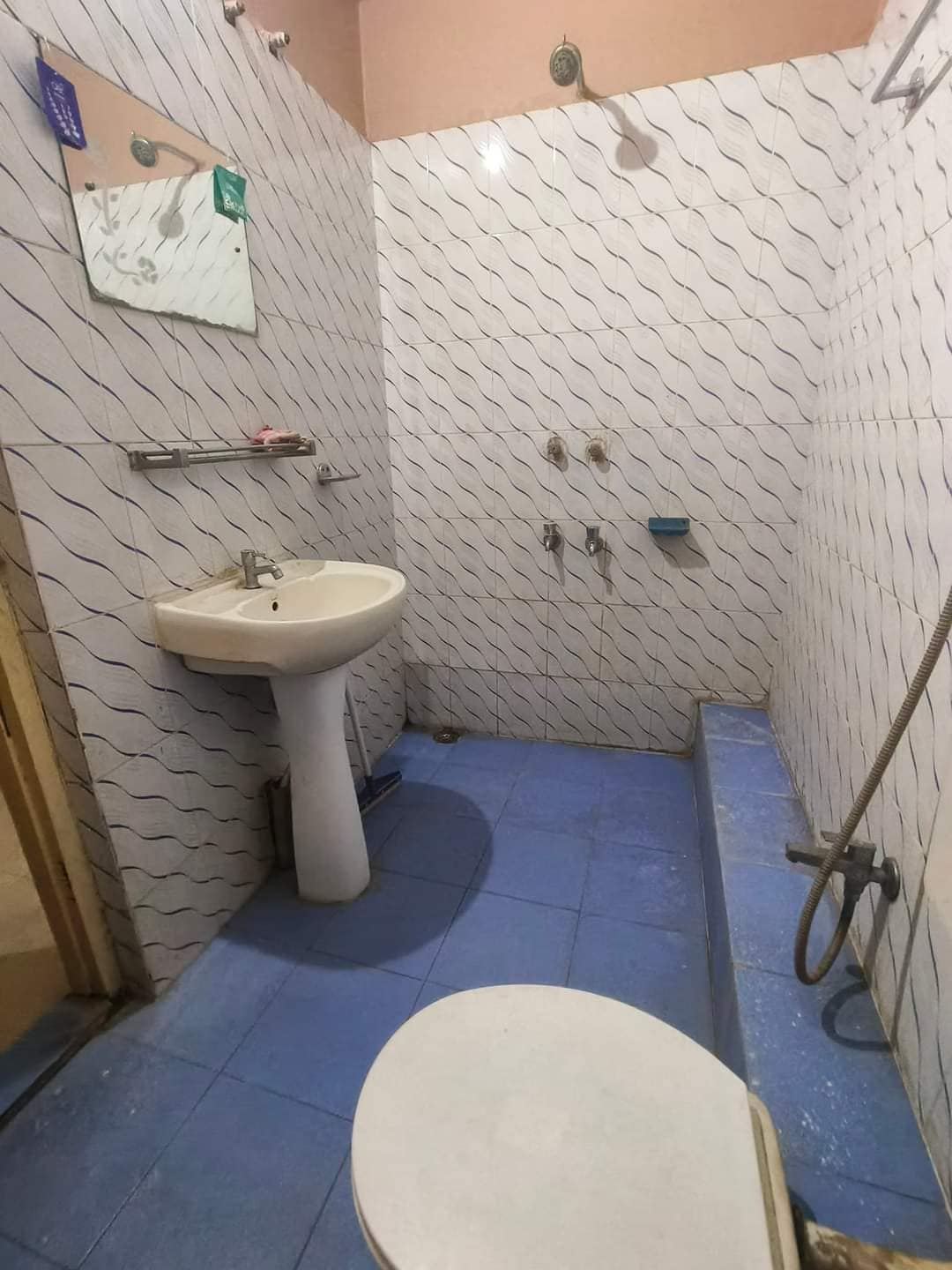 Brilliant Guest House - Tap to explore photos