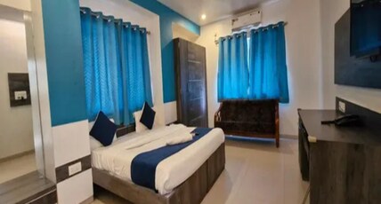 FabHotel The Upper Room Room Type - Premium Room