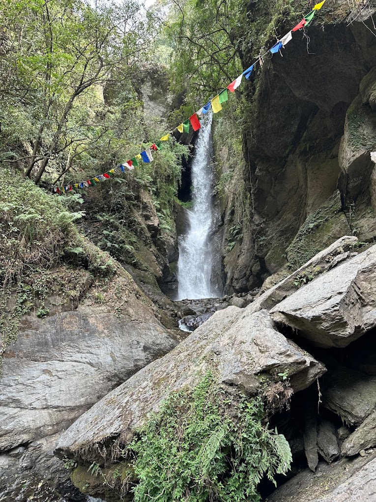 MOK VYAS CAMPING - Tap to explore photos