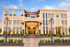 Hotel Sachin Chas
