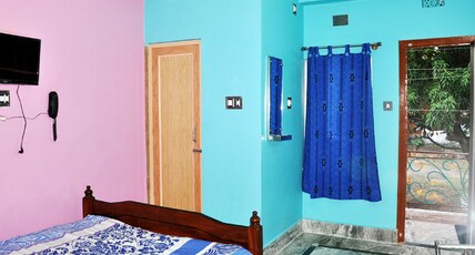 ESHANI LODGE & GUEST HOUSE Room Type - Non-AC Standard Room