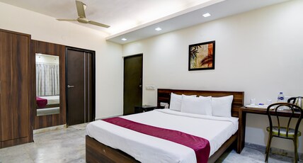 The Residency Hotel Room Type - Standard Room