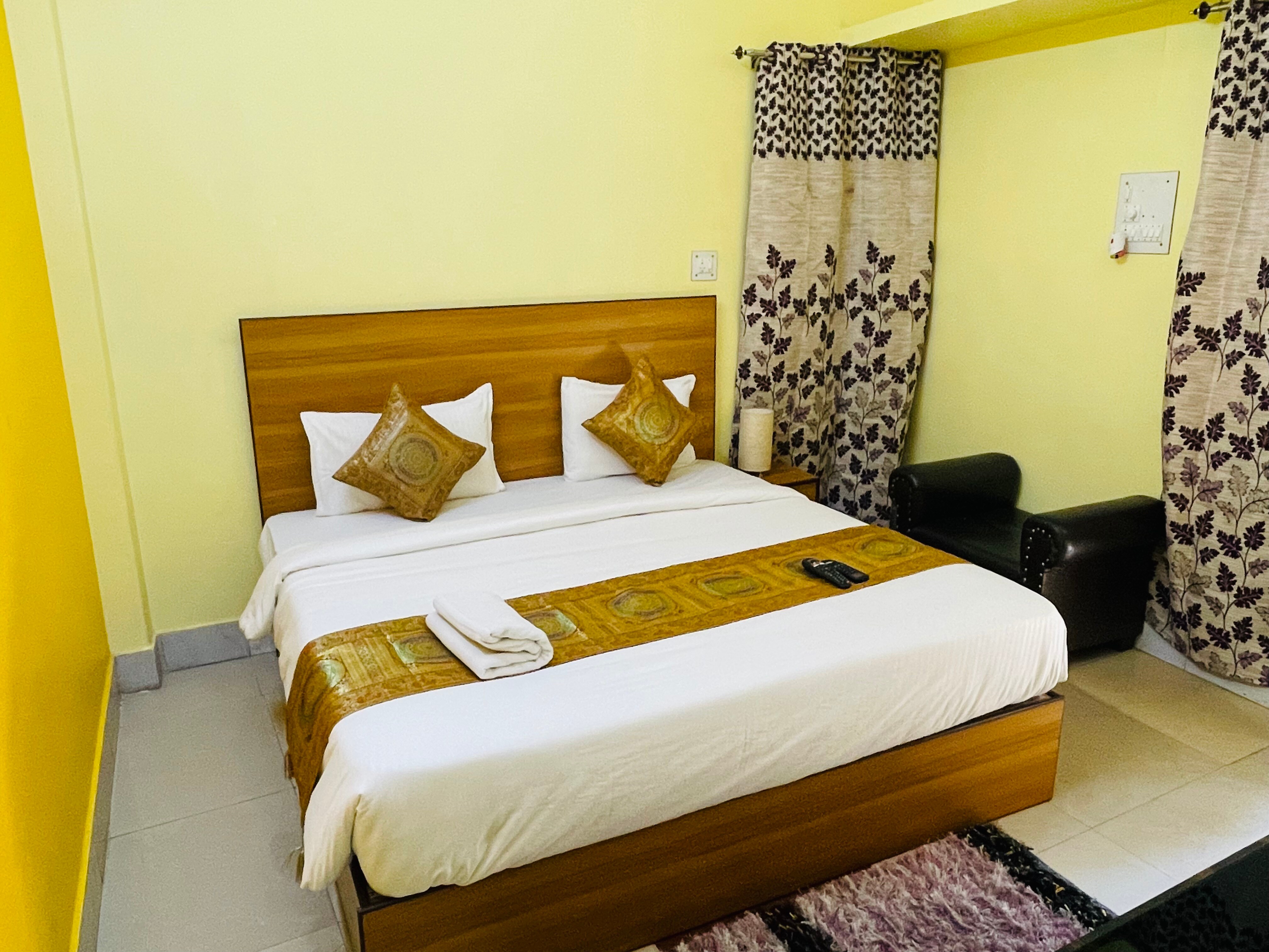 Shankar vilaas A luxury stay - Tap to explore photos