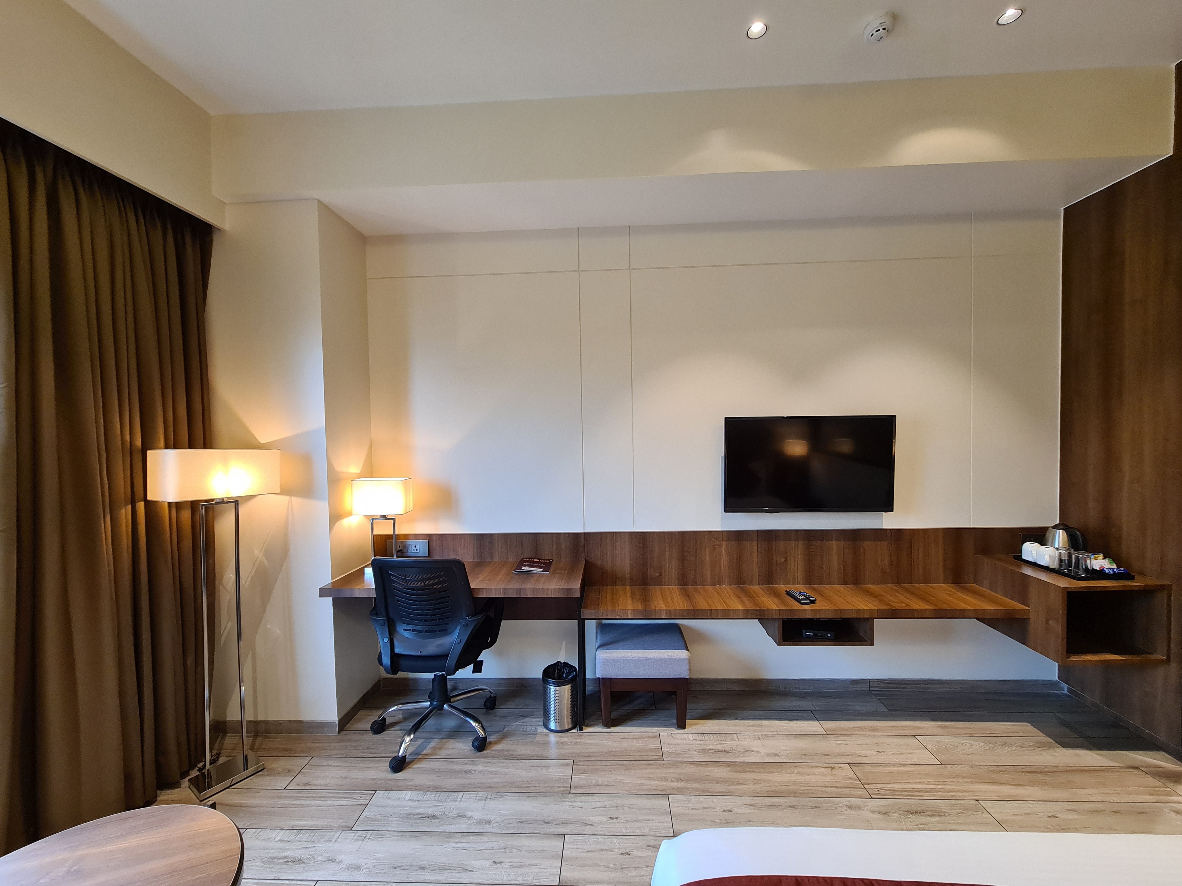 Nrich Skyotel - Tap to explore photos