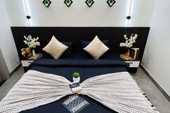 Stylish 1BHK with balcony near 32nd Avenue Sec 15