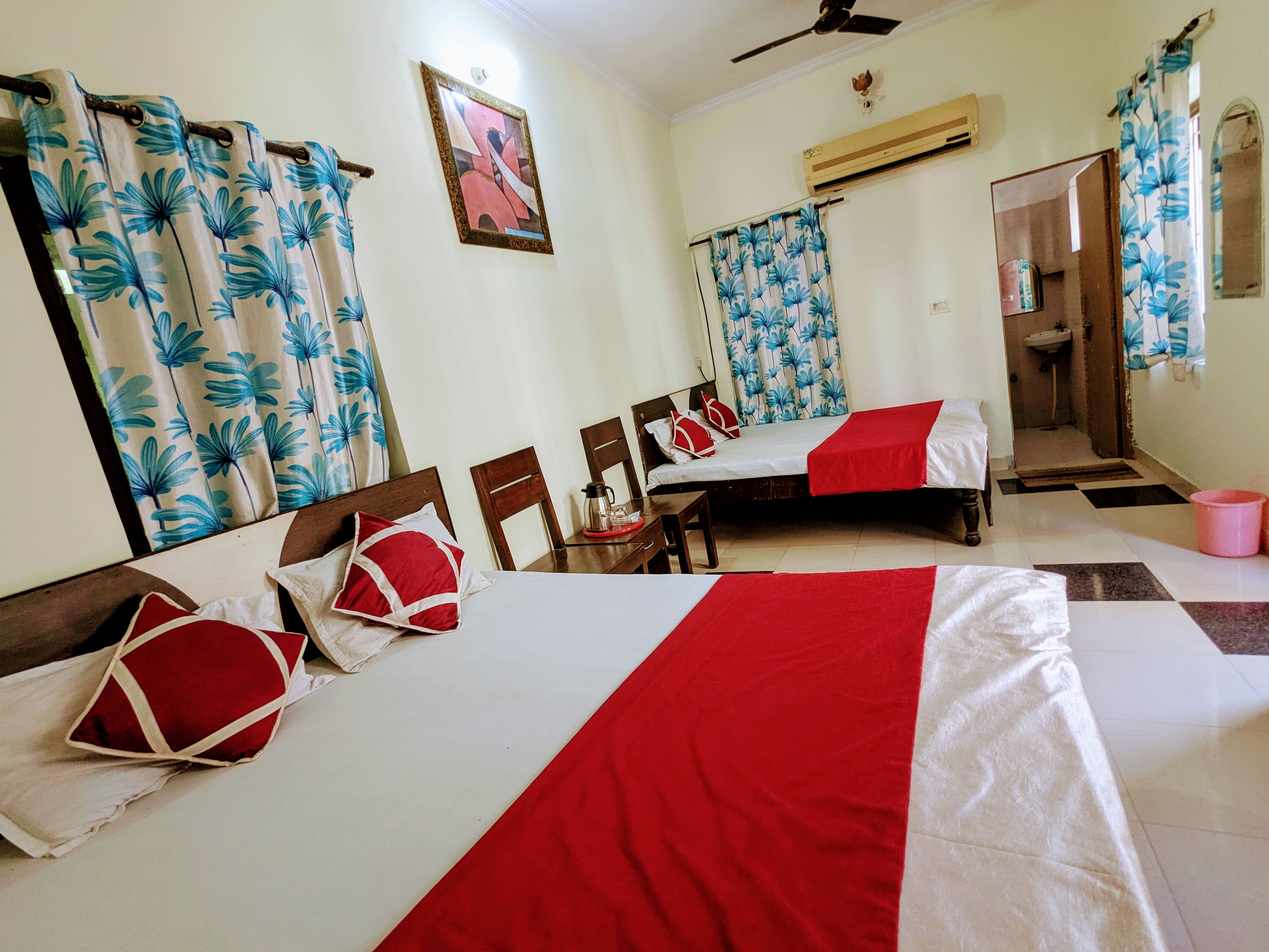 Satkar Hotel - Tap to explore photos