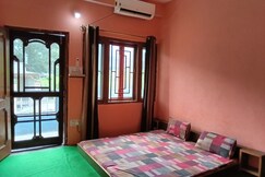 Laxmi Sadan - A RiverSide Guest House