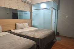Collection O near Lampung City Mall formerly Royal Guesthouse