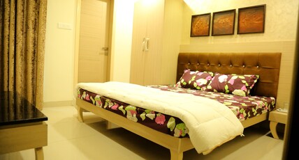 Hotel Shivaay Room Type - Deluxe Room