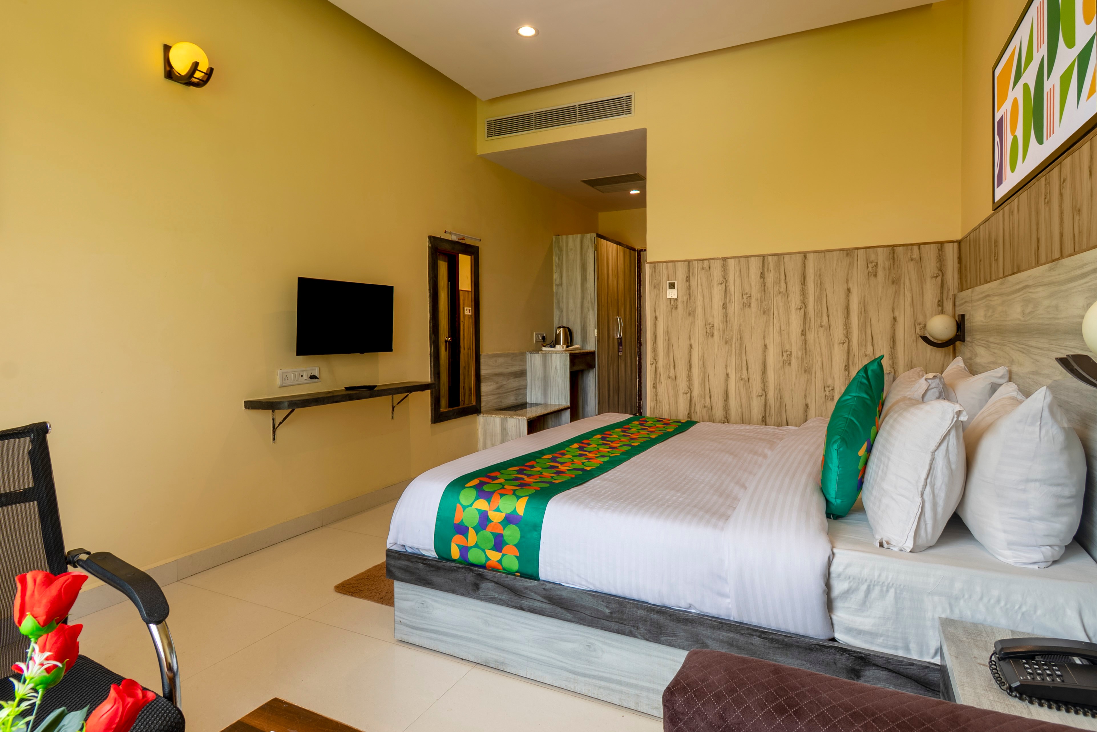 Treebo Little Budhha - Tap to explore photos