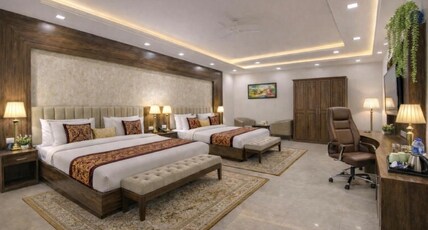 Hotel Diamond Inn Room Type - Executive Room