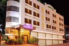 Hotel Pinnacle