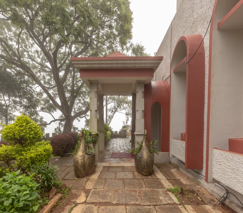 KSTDC Hotel Mayura Pine Top Nandi Hills - Tap to explore photos