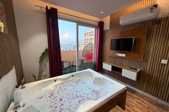 The Loft of Luxe Suits Romantic Bathtub for Love