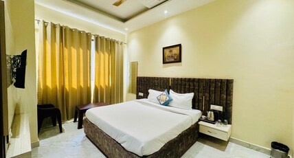 Amritsar Home Stays Room Type - Deluxe Room