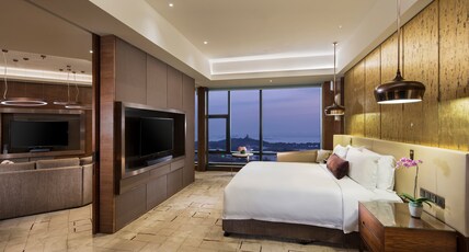 InterContinental NANTONG  Room Type - 1 Bedroom Suite River View