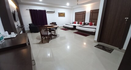 Hilton blue,tinsukia Room Type - ELEGANT