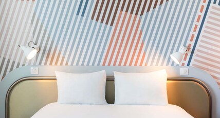 ibis Styles Paris Porte d Room Type - Standard Room with 1 double bed and 1 sofa ibis Styles Paris Porte d Room Type - Standard Room with 1 double bed and 1 sofa