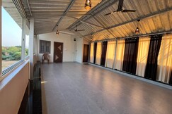 VV GUESTHOUSE & ROOMS