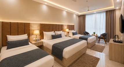 Hotel Cloud Suites Delhi Airport Room Type - Premium Trippe Room Hotel Cloud Suites Delhi Airport Room Type - Premium Trippe Room