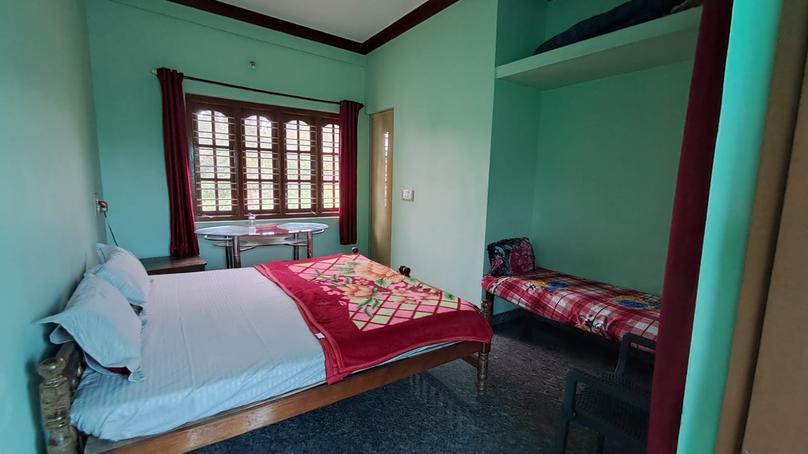 Lalitha Homestay - Tap to explore photos