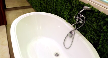 Royal Castle Room Type - Suite Room Ac with Jaccuzy