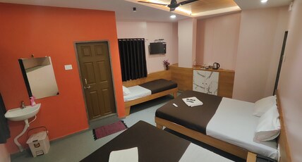 Hotel Shivansh Executive Room Type - 5 Bed Room Ac