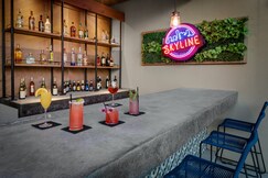 Holiday Inn Express & Suites Austin Downtown - University