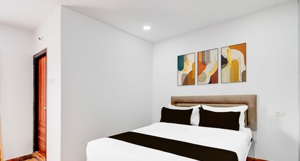 Townhouse B N Reddy Formerly Capitol Stay Inn Room Type - Super Deluxe Room