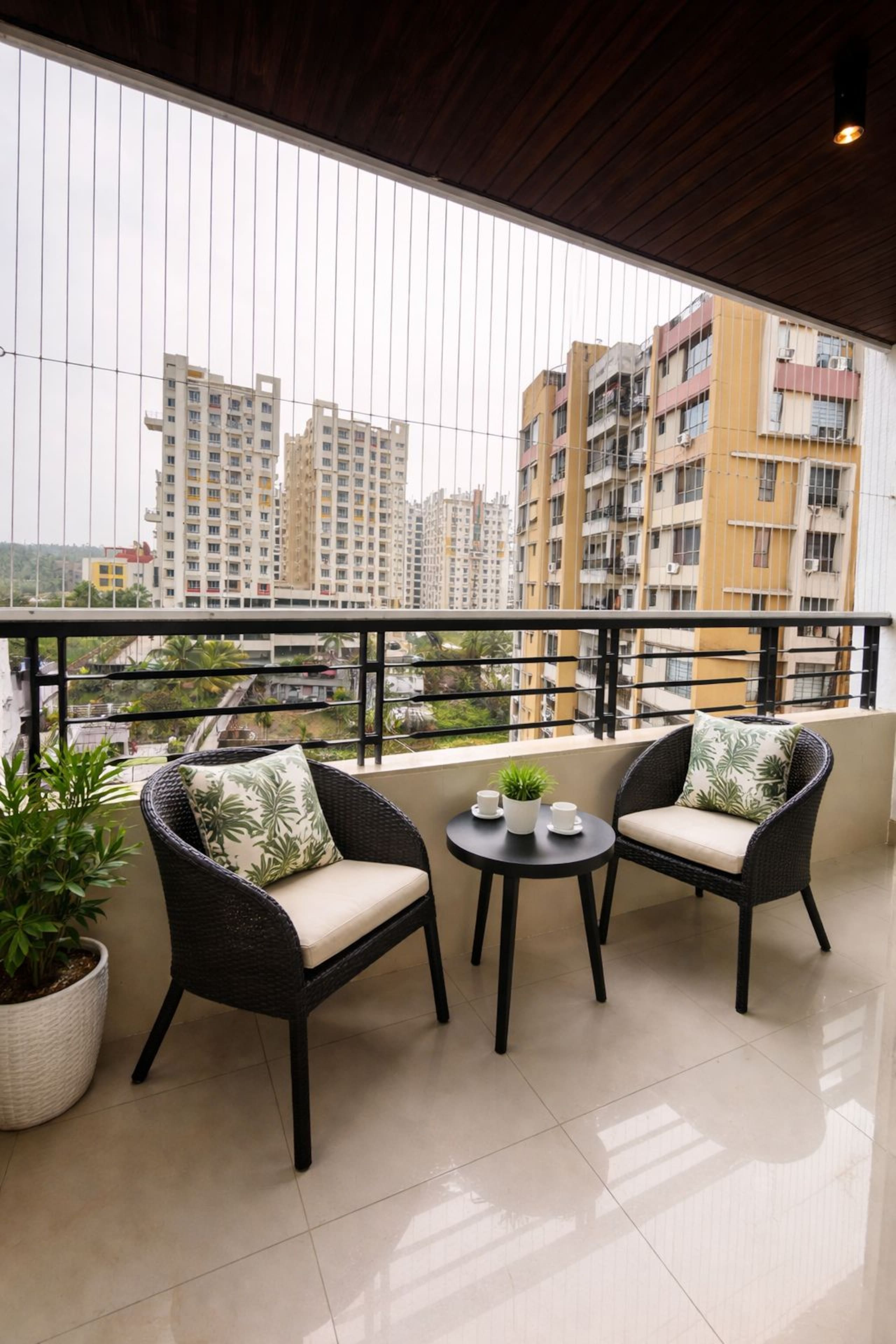 Xanadu Gateway Easy Access Peaceful Stay - Tap to explore photos