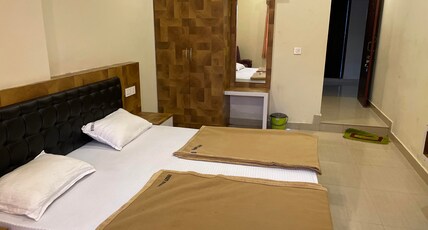 Hotel Birwa - Nelyadi Room Type - Standard AC Room