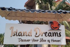 ISLAND DREAMS