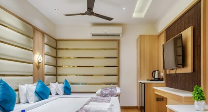 Hotel Holiday dreamz Room Type - Deluxe Room Hotel Holiday dreamz Room Type - Deluxe Room