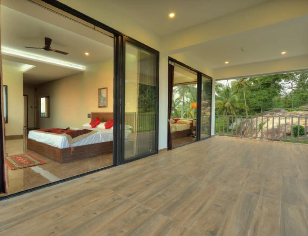 The Perch - Tap to explore photos