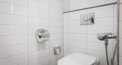 Hilton Helsinki Airport Room Type - KING BEDDED JUNIOR SUITE