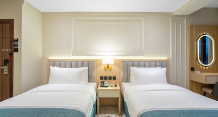 Grand Ambassador Hotel Room Type - Executive  Standard  Twin Exclusive