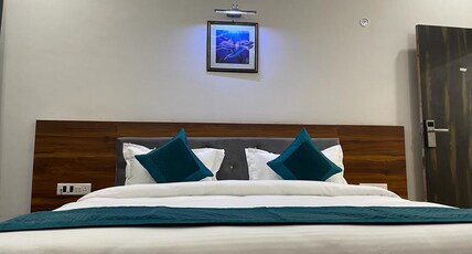Hotel Golden Palm Room Type - Golden Club Room (PREMIUM ROOM)