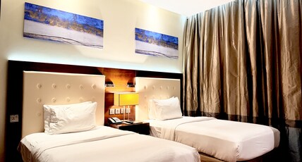 Sunday Signature Hotel & Residences Al Barsha (Formerly DoubleTree By Hilton) Room Type - Deluxe Double - Twin