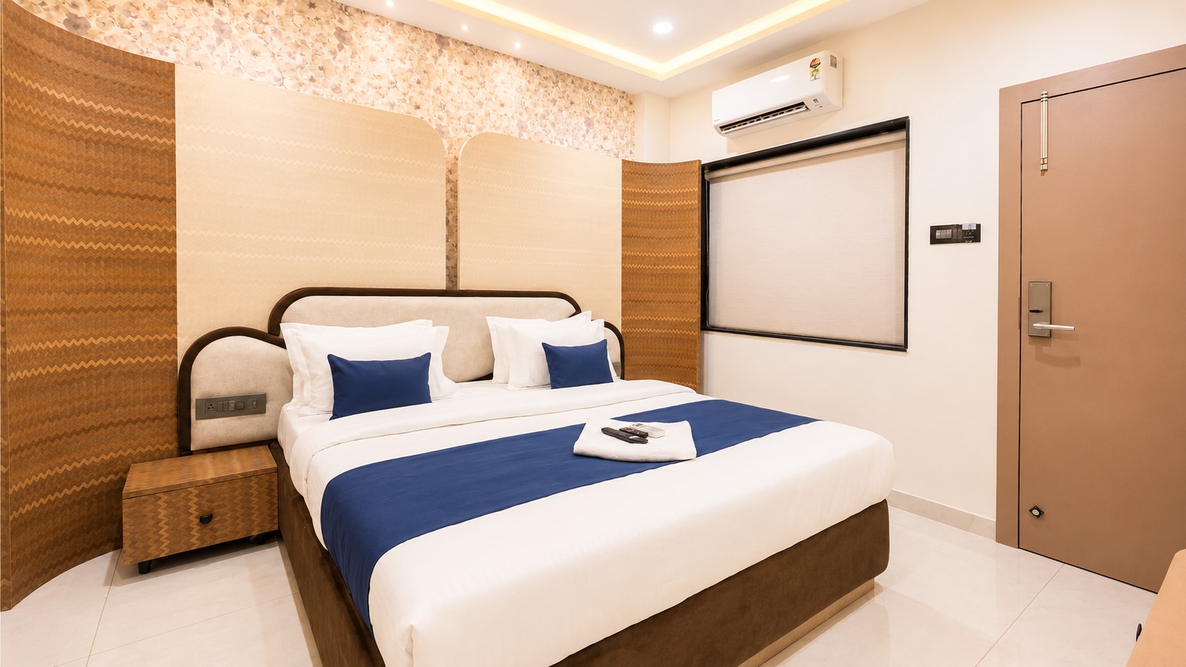 Velar Prime Hotel, Vijay Nagar, Indore - Tap to explore photos