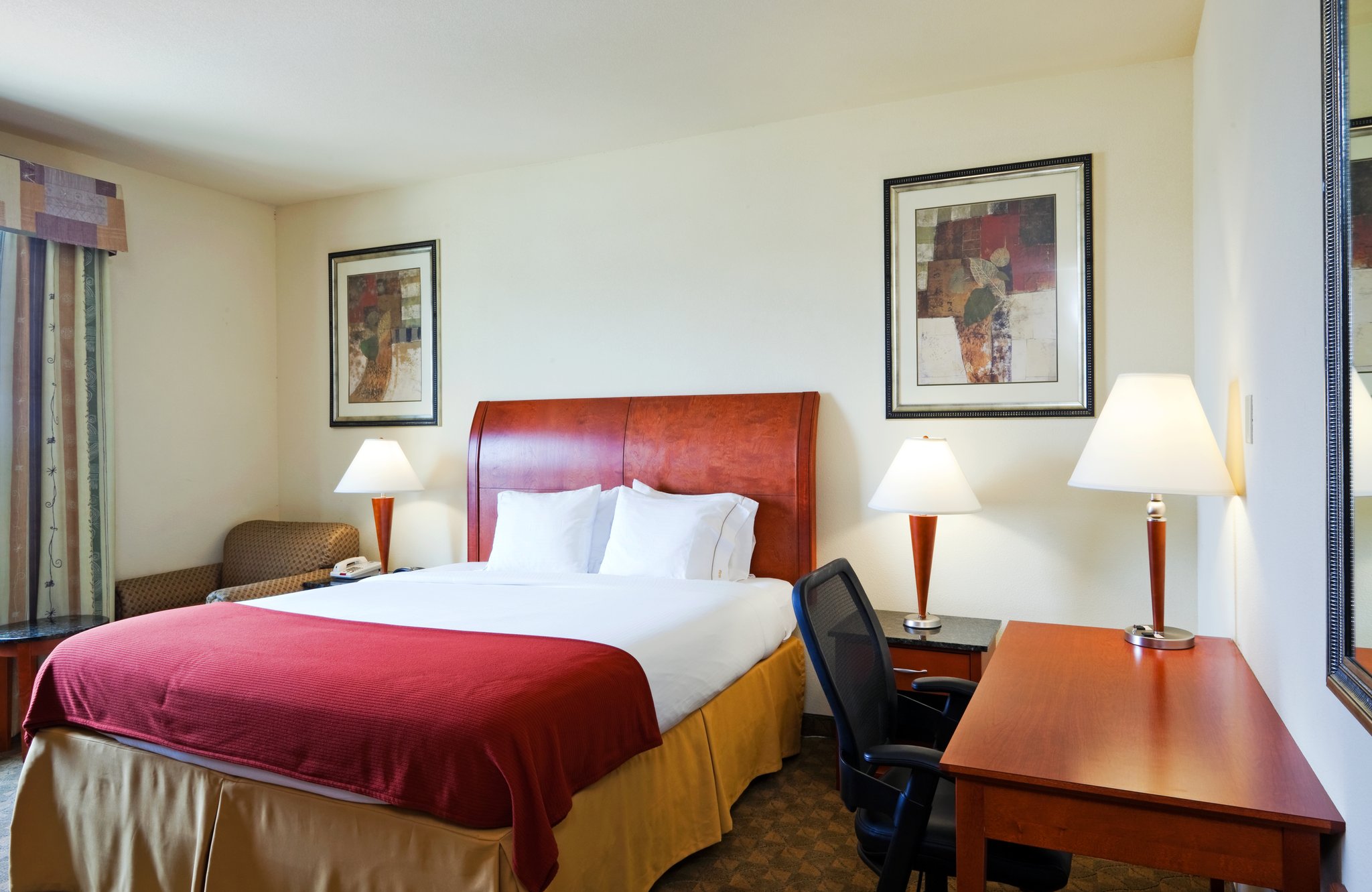 Holiday Inn Express Hotel & Suites Fairfield - North, an IHG Hotel - Tap to explore photos