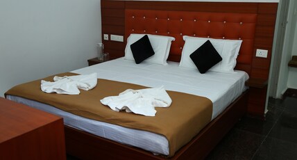 Sri Sai Residency Room Type - Double Bed Deluxe Room