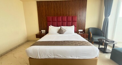 Larica Inn Kolaghat Room Type - Pool View with Balcony