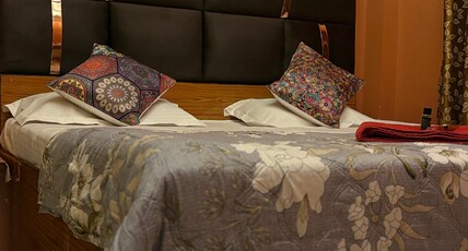AAGYA LUXURY HOMESTAY Room Type - DELUXE ROOM